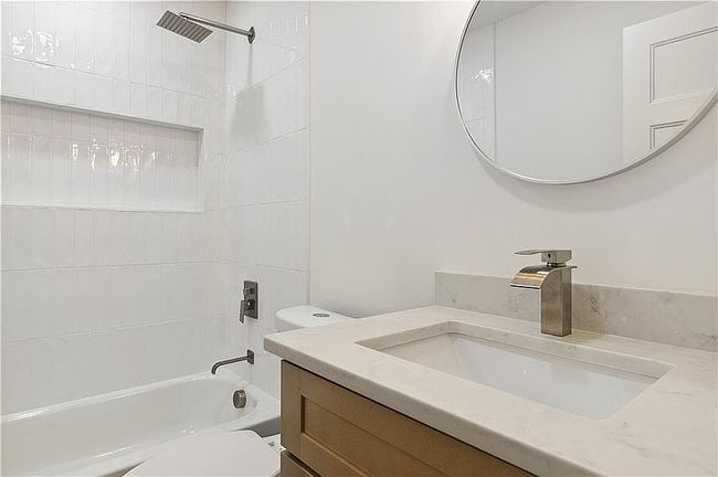 Preview of property located at 3435 Maplehurst Dr
