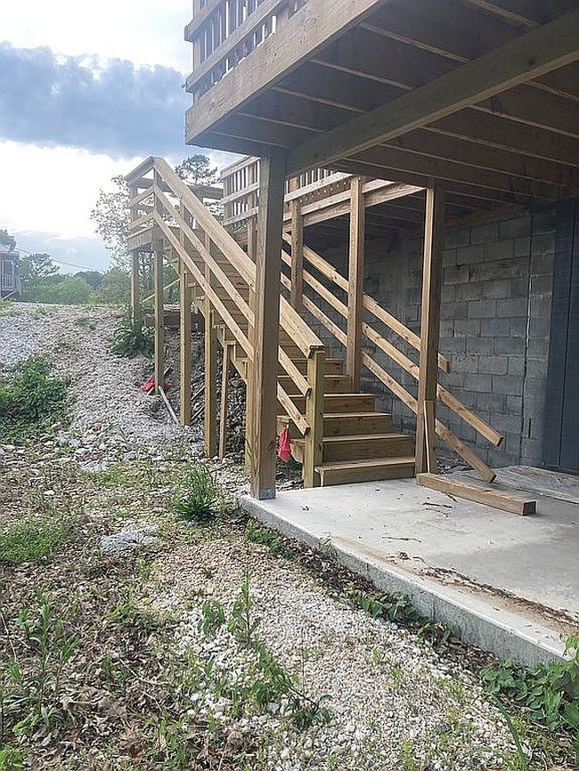Image of 17707 E Highway 12