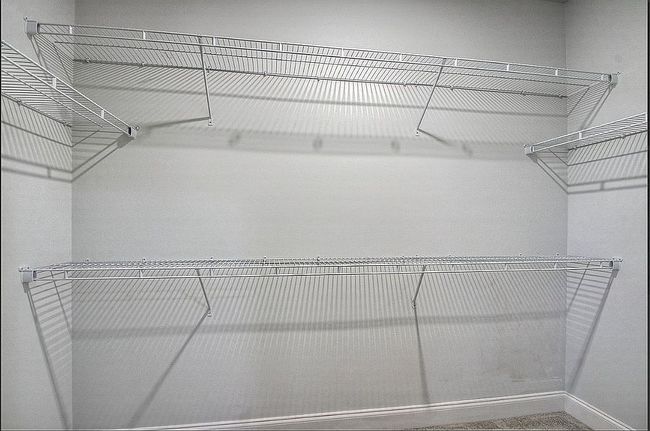 Image of 2000 Summit Ln