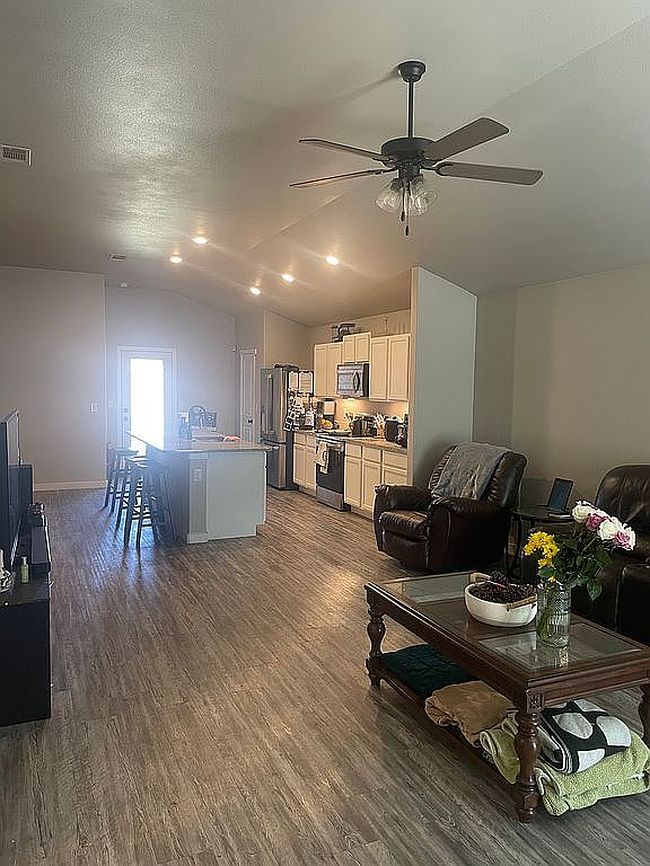 Image of 3202 Wausau Ave