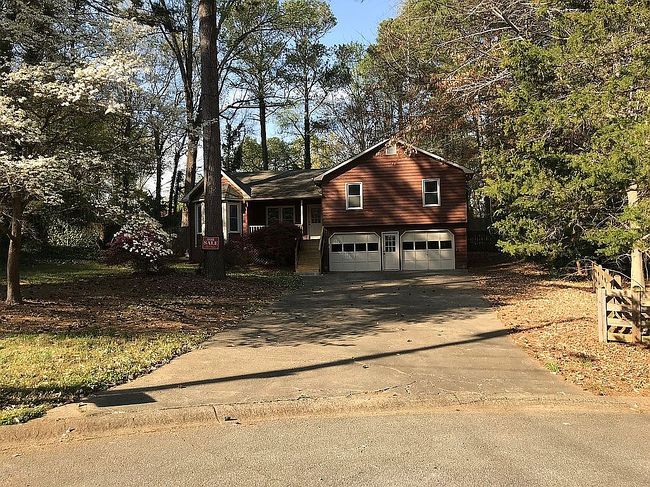 Image of 104 Southfork Dr