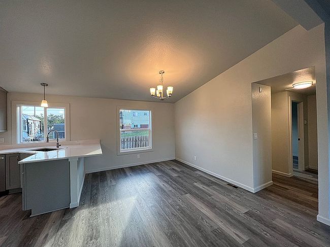 Photo of 407 Dufur Ave