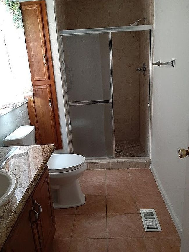 Photo of 500 W Goldfield Ave Space 16, Yerington, NV