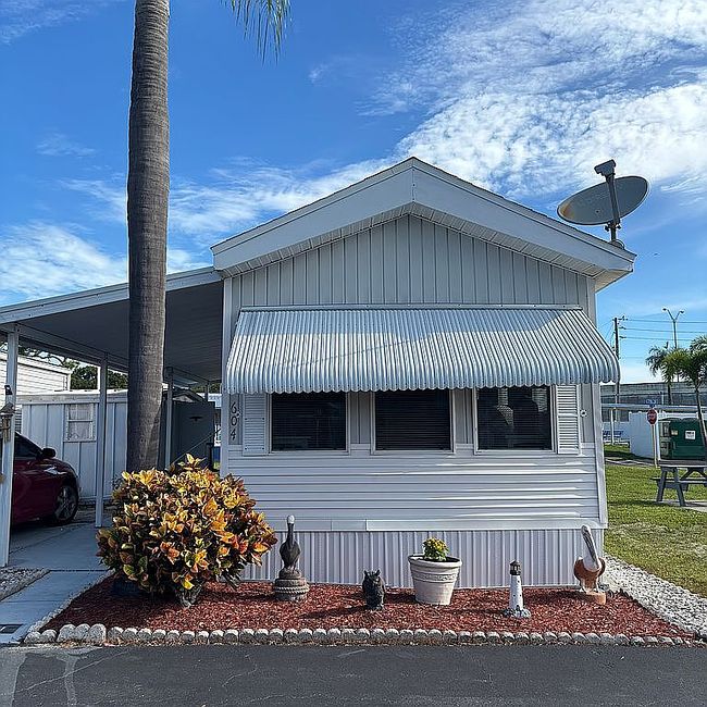 Photo of 12400 Us Highway 19 N #604, Clearwater, FL