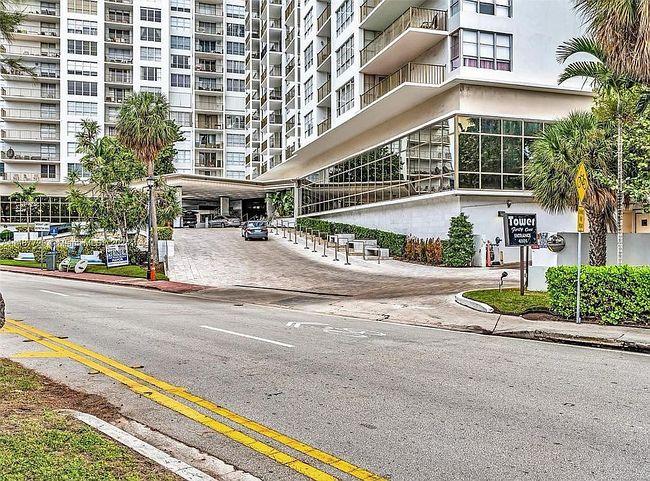 Image of 4101 Pine Tree Dr Apt 330
