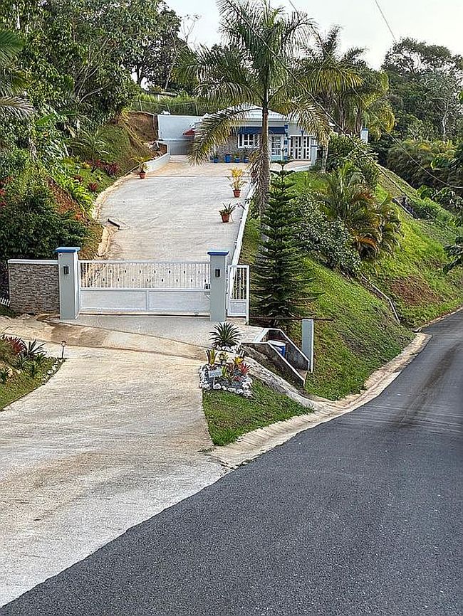 Photo of 723 Km 9.4 Rte #1, Coamo, PR