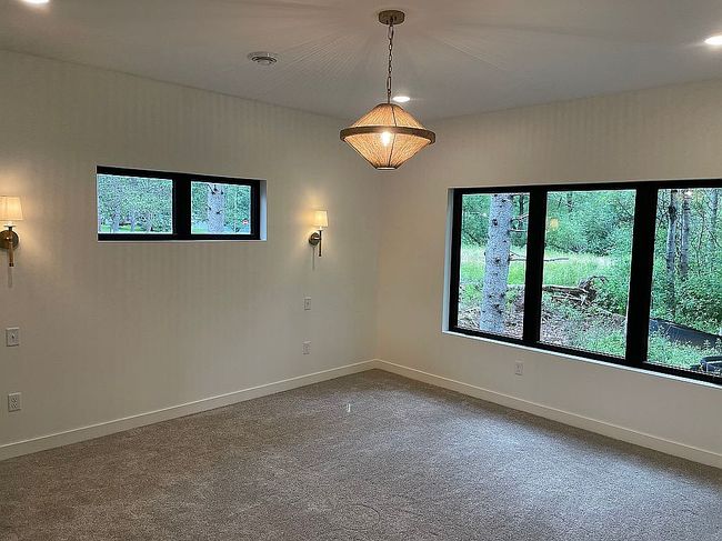 Photo of 3210 Hartley Hills Dr, Duluth, MN