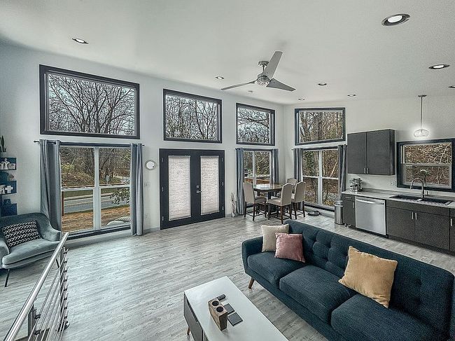 Photo of 421 Sand Hill Rd, Asheville, NC