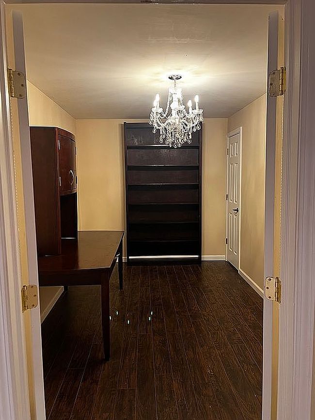Image of 1223 Savannah Ln