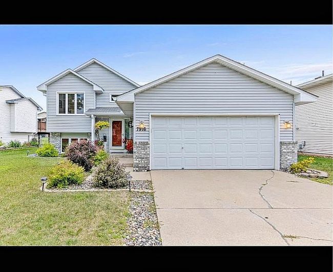Photo of 7916 77th St S, Cottage Grove, MN
