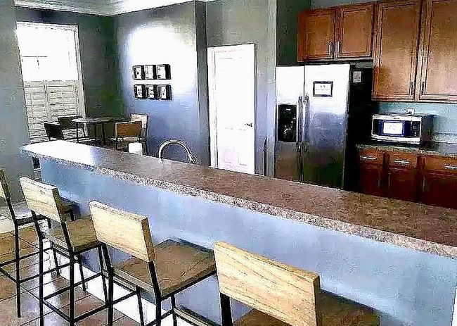Photo of 8201 Green Parrot Rd Unit 307, Jacksonville, FL