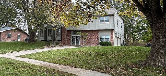 Preview of property located at 2300 Heather Ln
