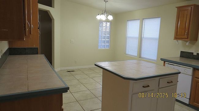 Photo of 5556 E La Paloma Ln, Hereford, AZ