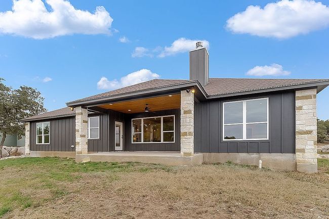 Photo of 921 Meredith Ct, Marble Falls, TX