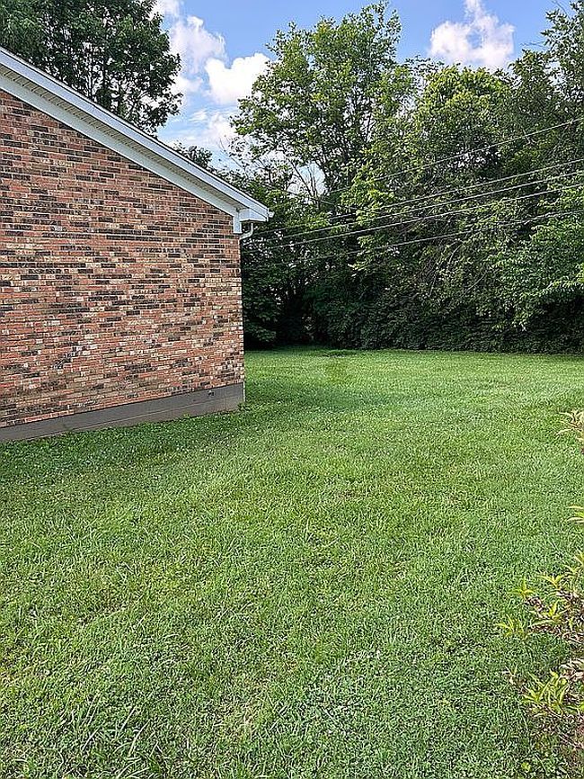 Photo of 355 Lee Dr, Stanford, KY