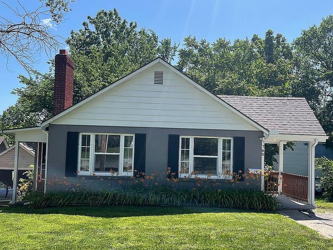 Photo of 705 S Hawthorne Ave