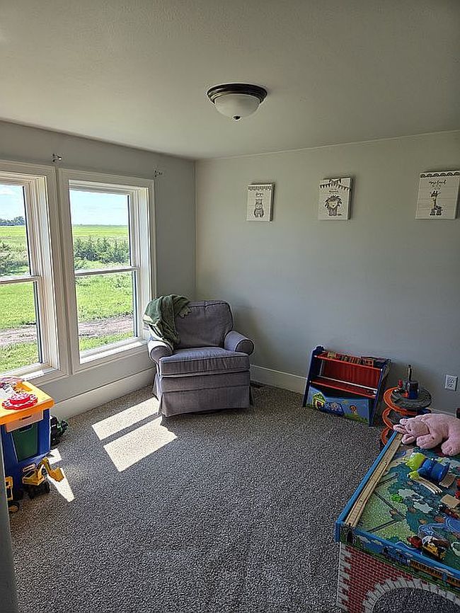 Photo of 1402 Q Rd, Central City, NE