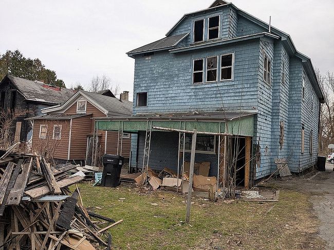 Image of 338 Richmond Ave