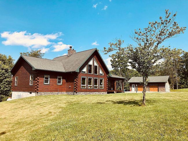 Photo of 44 Blackberry Ln, Danville, PA