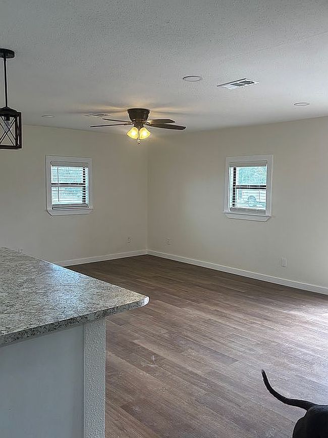 Image of 2803 County Rd