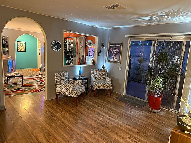 Image of 284 Saguaro Dr