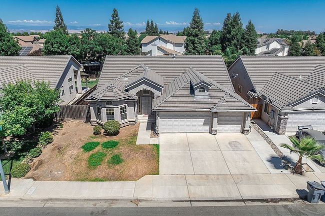 Photo of 2914 N Apricot Ave, Fresno, CA