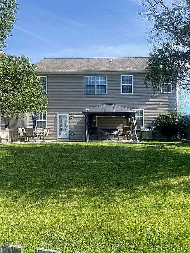 Photo of 12599 Wolf Run Rd, Noblesville, IN