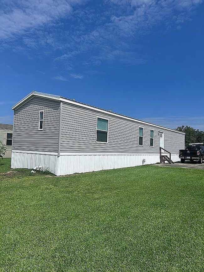 Photo of 3550 Carlyss Dr