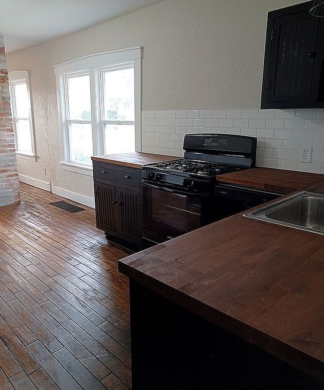 Photo of 4201 S Thompson St, Kansas City, KS