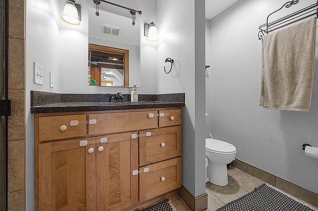 Photo of 1102 Saint Charles St