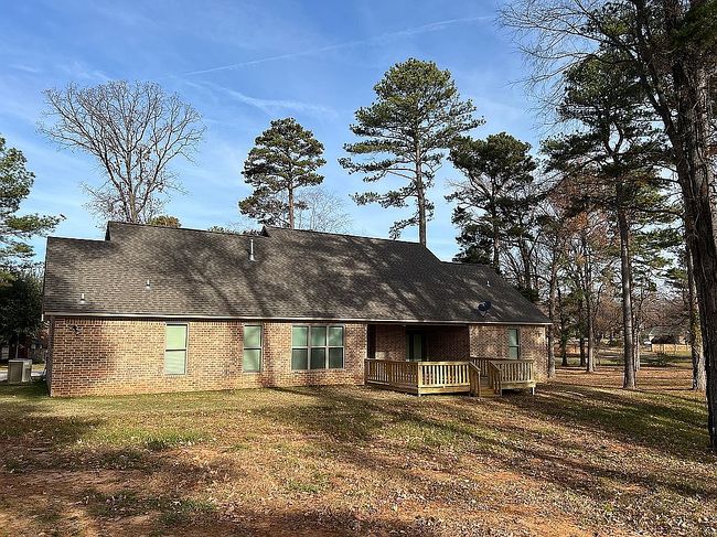 Additional photo 2 of property located at 3401 Skyline Blvd