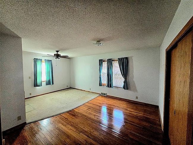 Image of 2970 160th St