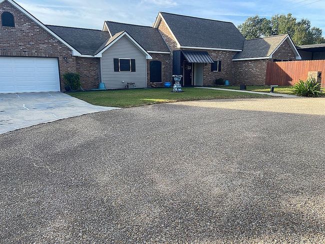 Image of 125 Boulder Dr