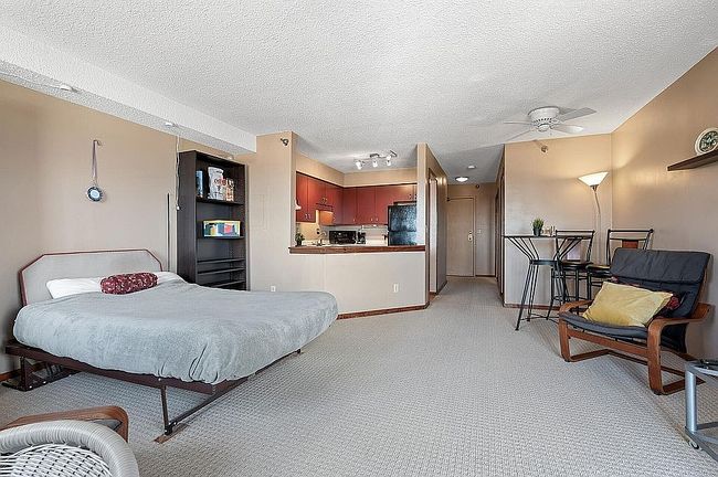Photo of 78 10th St E Unit 1907