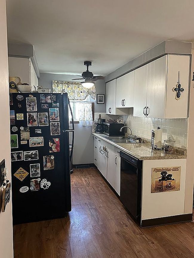 Photo of 232 Vine Ln, Amherst, NY