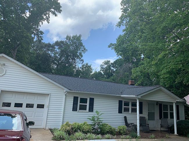 Image of 209 Brewer Cir