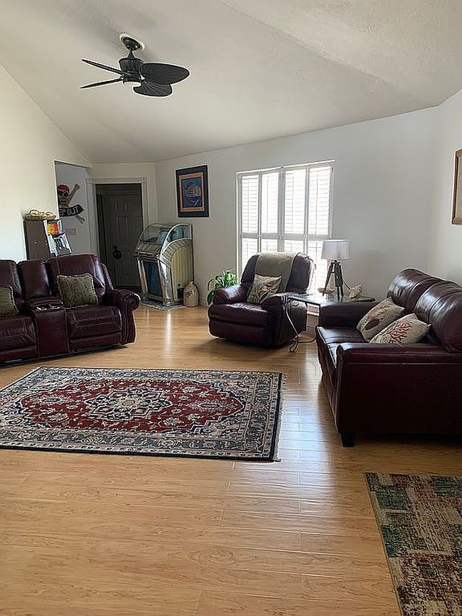 Preview of property located at 412 Arizona Dr