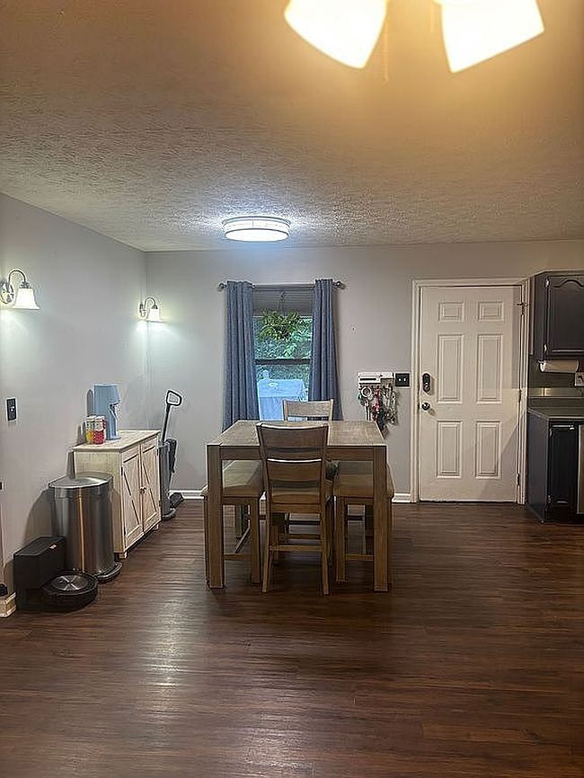Photo of 9851 Heiskell Rd, Heiskell, TN
