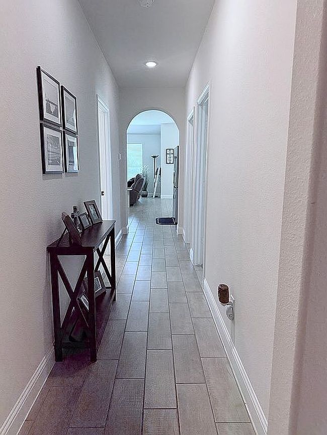 Photo of 500 River Bank Ln #X4Ma6B, Granbury, TX