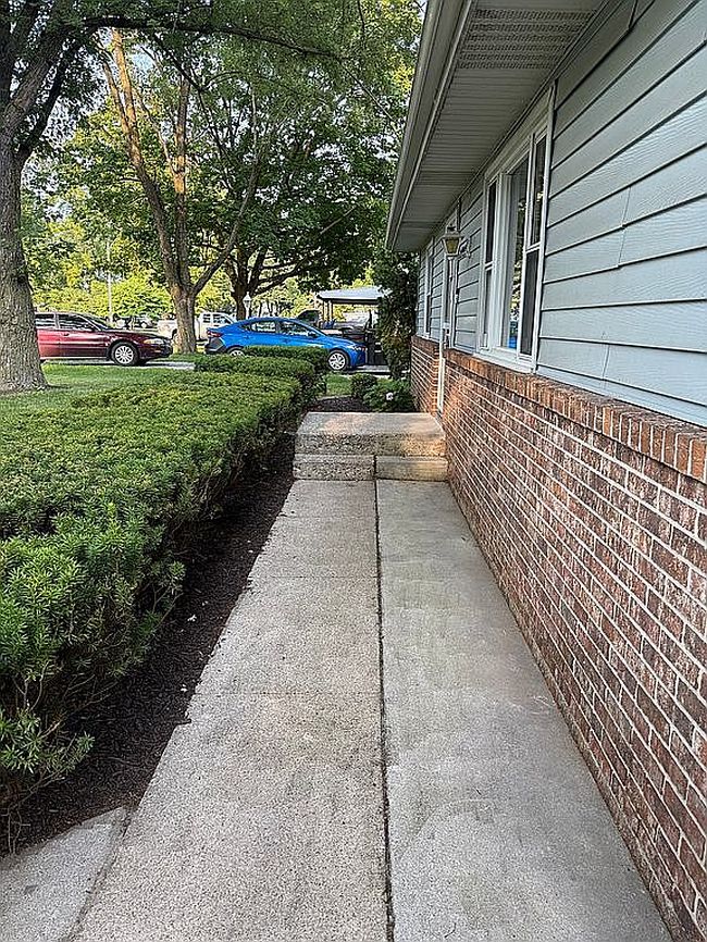 Photo of 2905 Allegany Ave, Fort Wayne, IN