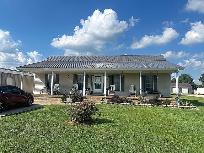 Photo of 238 Beaver Dam Creek Rd, Leitchfield, KY