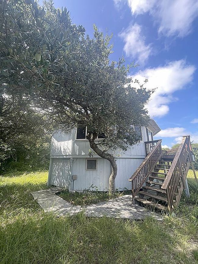 Photo of 95 Skyline Rd