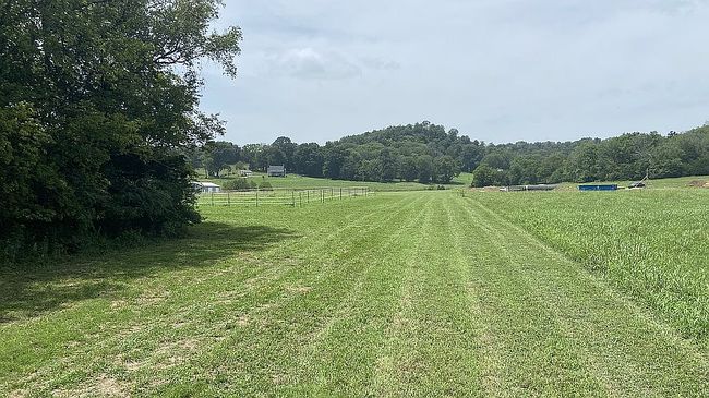 Photo of 1483 Jacobs Rd, Columbia, TN