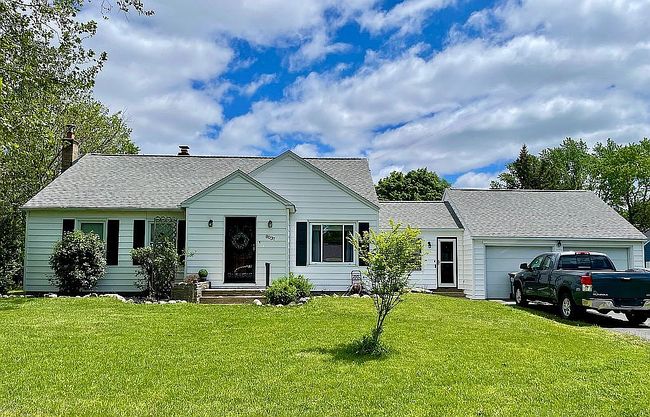 Photo of 8037 Lake Wood Dr, Portage, MI