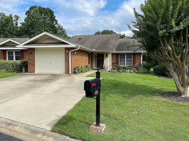 Photo of 105 Meadowview Ct, West Columbia, SC