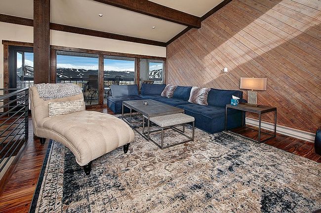 Image of 53 View Ln #5F