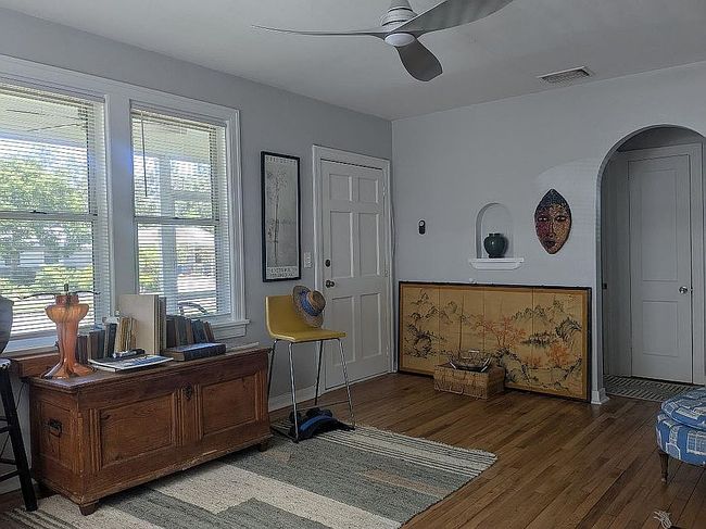 Additional photo 2 of property located at 735 26th Ave S