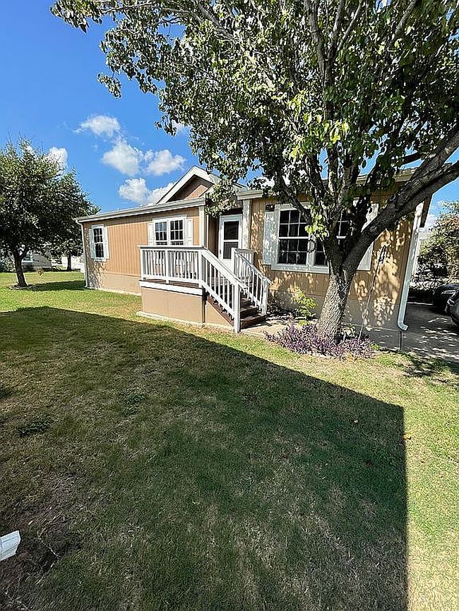 Preview of property located at 5849 Arcadia Cir