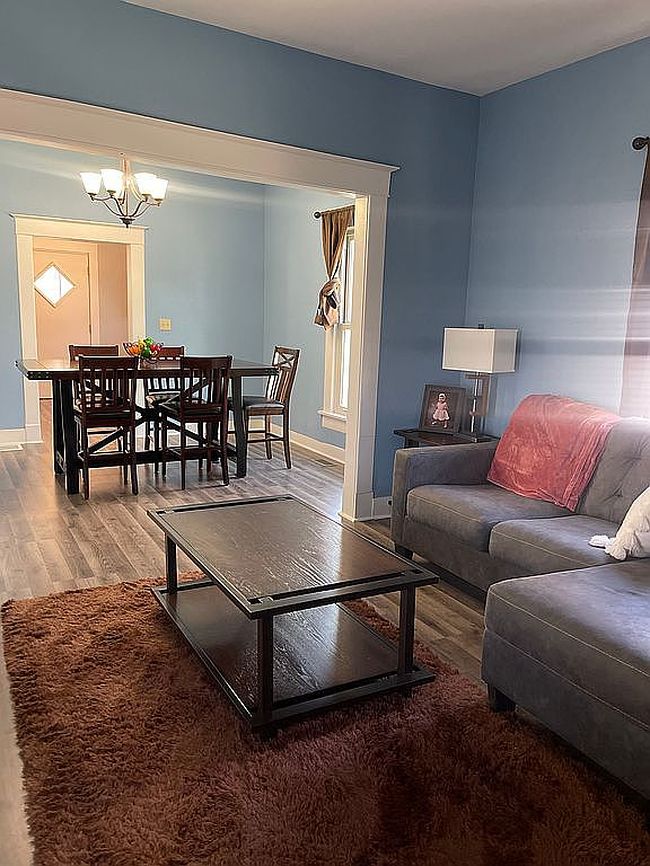 Image of 519 N Walnut St