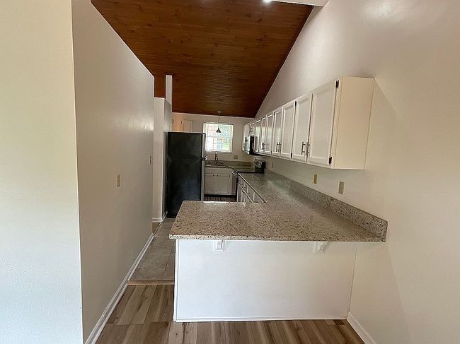 Additional photo 1 of property located at 3428 Springlake Dr